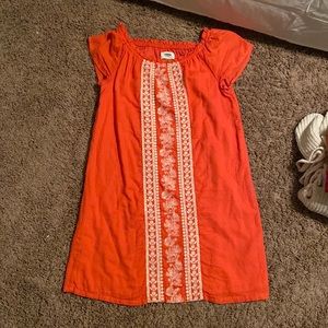 Cute dainty dress!